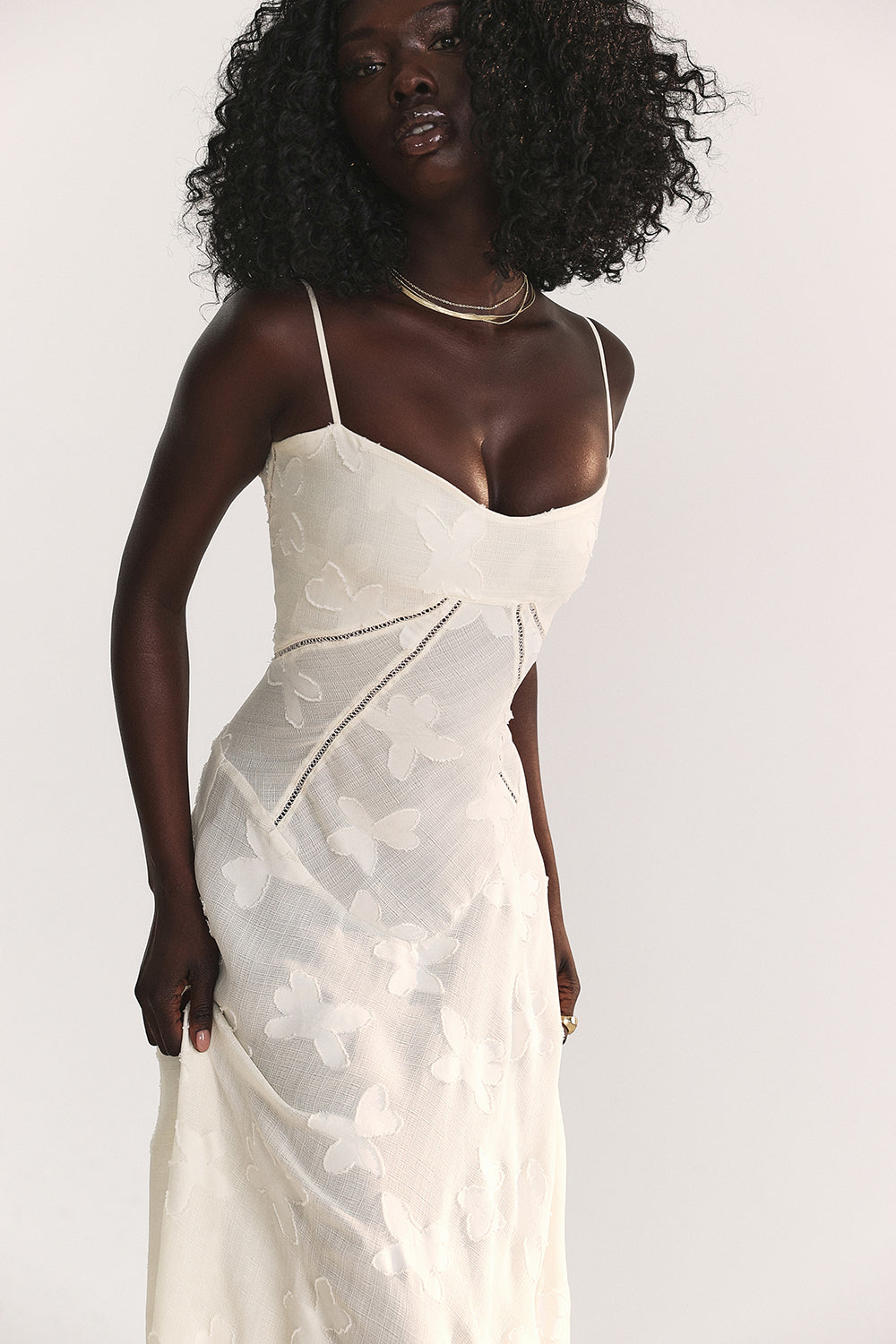 Aura| Robe Bohème & Détails Délicats