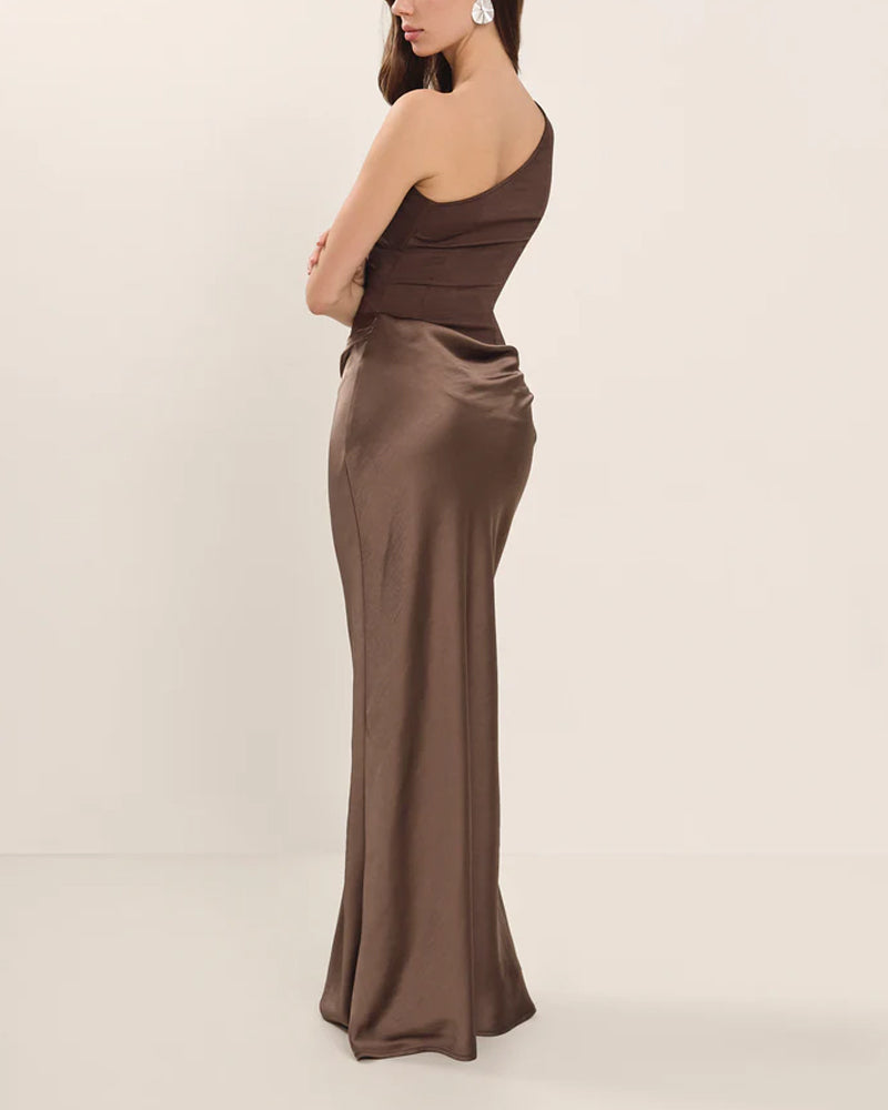 Rafaëlle | Robe Asymétrique Satinée
