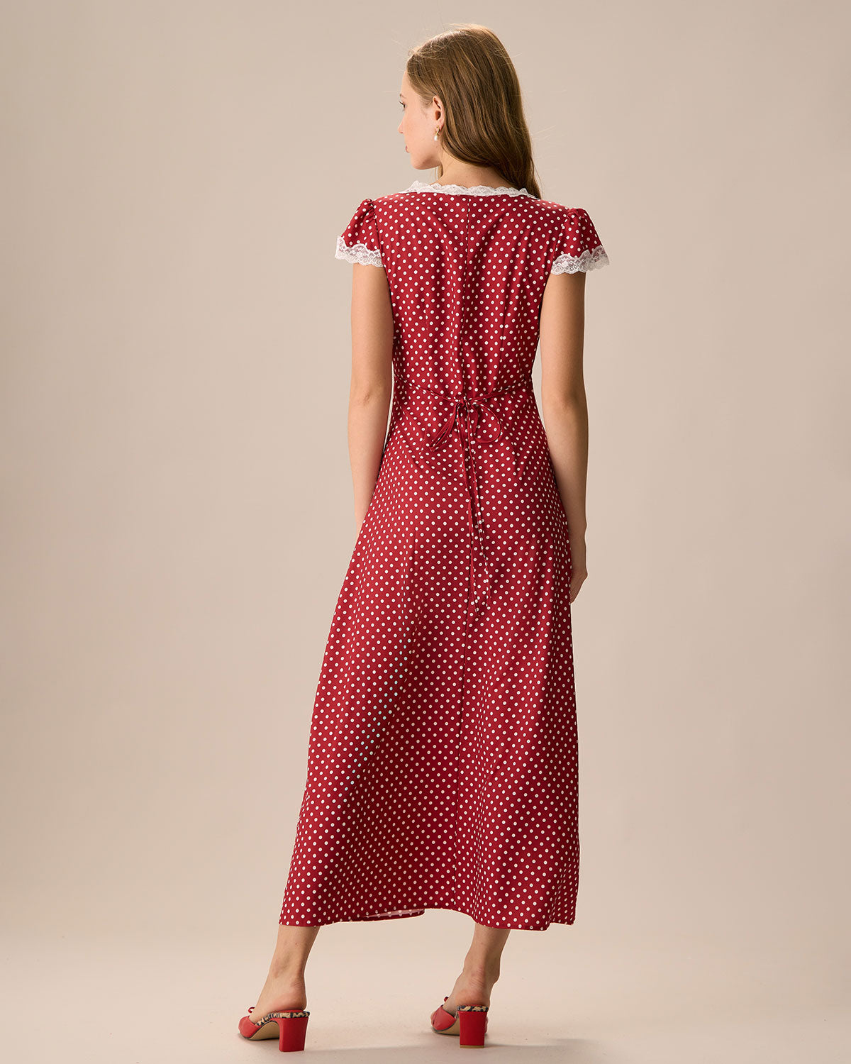 Clara | Robe Maxi Rouge à Pois et Dentelle
