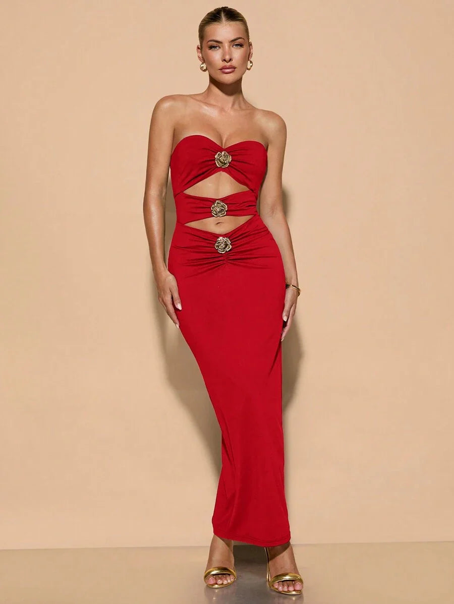 Auriane | Robe Sculptée & Fleur Dorée