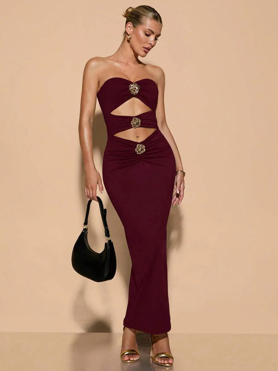 Auriane | Robe Sculptée & Fleur Dorée