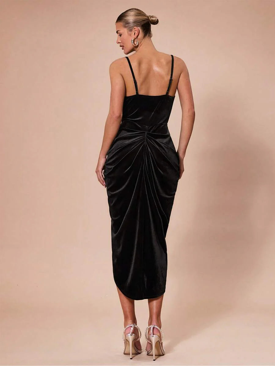 Lux | Robe Fendue & Effet Red Carpet