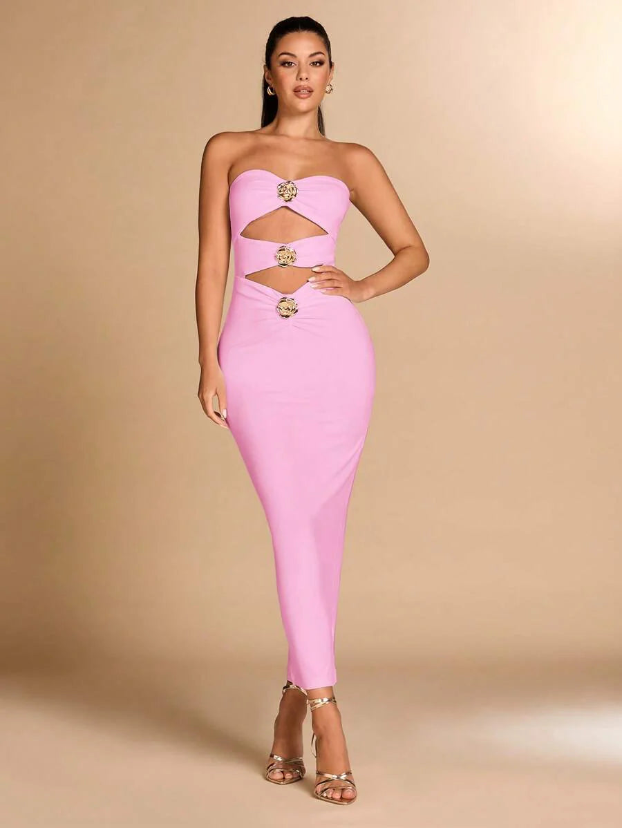 Auriane | Robe Sculptée & Fleur Dorée