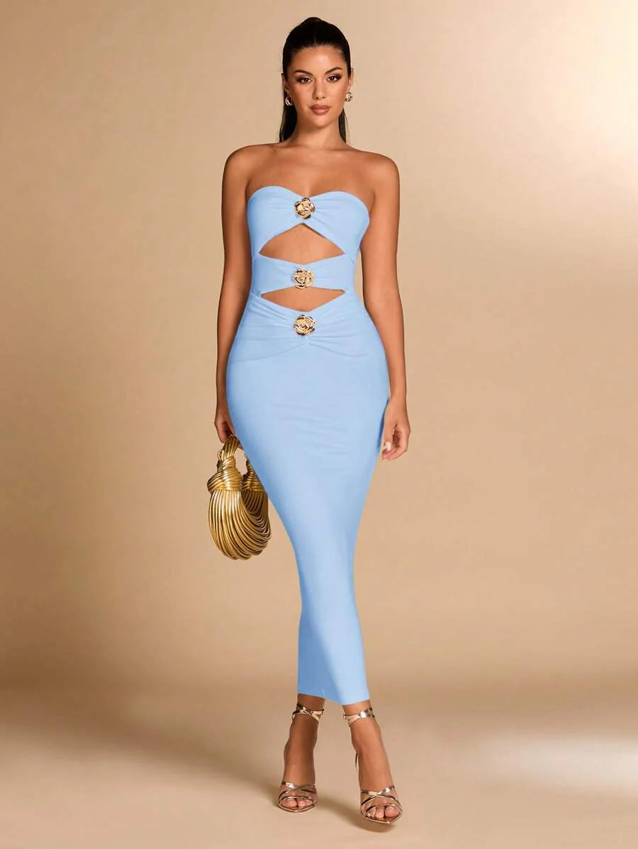 Auriane | Robe Sculptée & Fleur Dorée