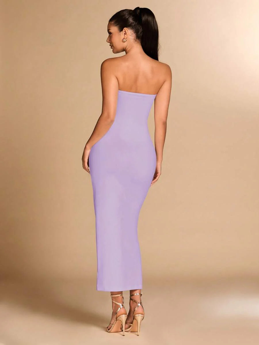 Auriane | Robe Sculptée & Fleur Dorée