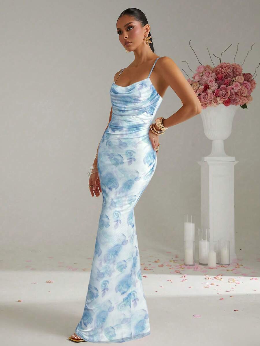 Aurelie | Robe Maxi Ajustée à Touches de Luxe
