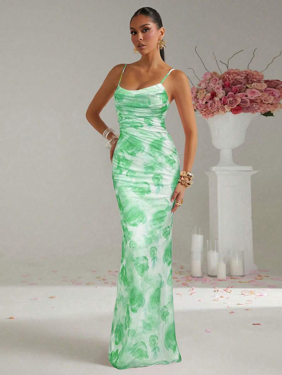 Aurelie | Robe Maxi Ajustée à Touches de Luxe