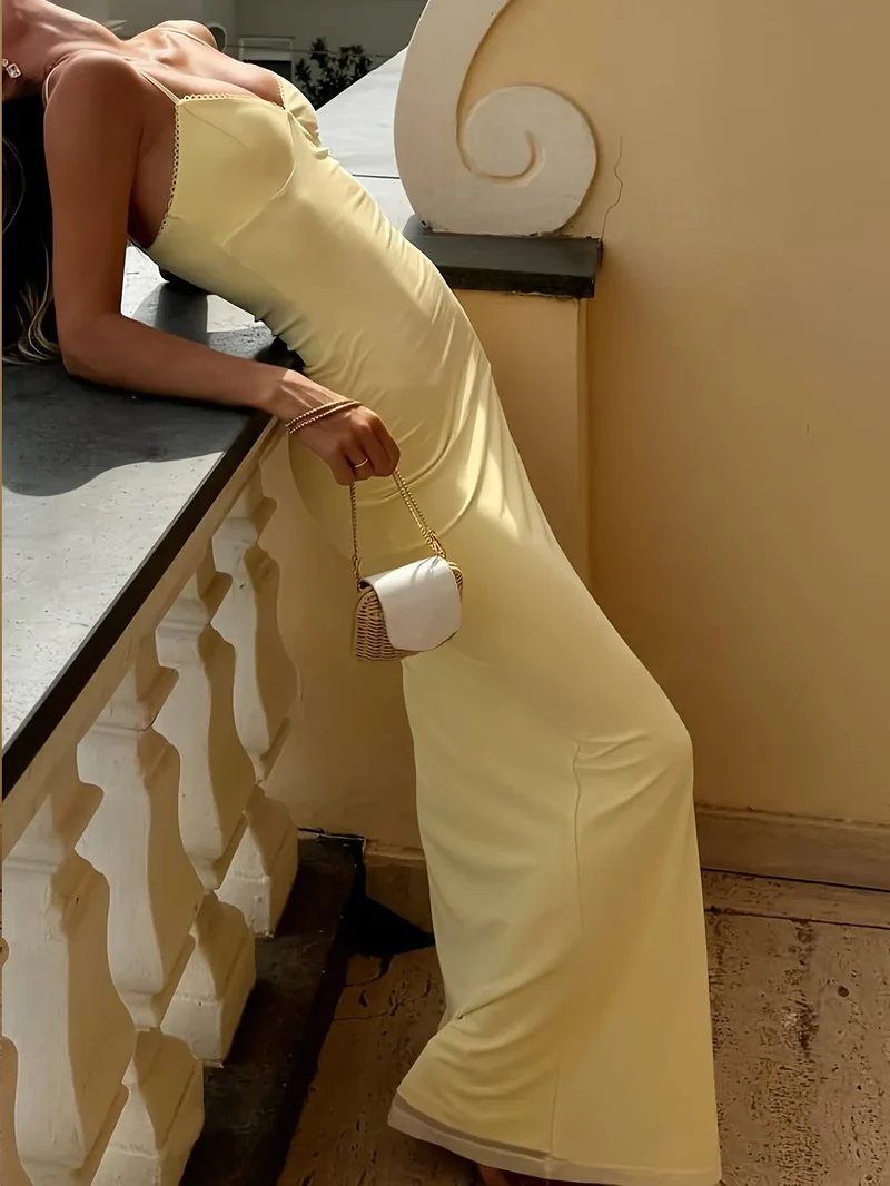 Soraya | Robe Éclatante & Allure Élancée