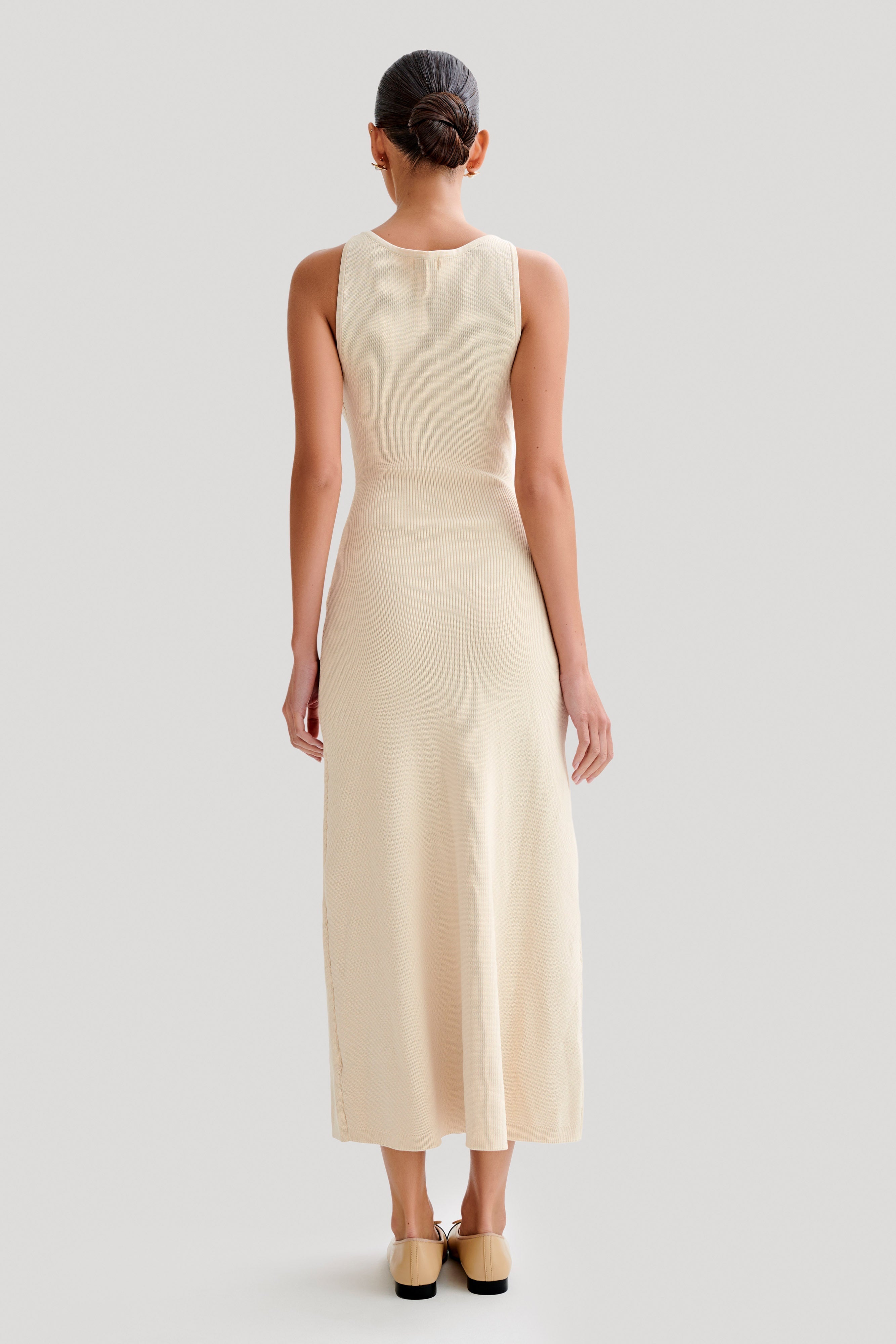 Renée | Élégance Tissée & Taille Sublimée