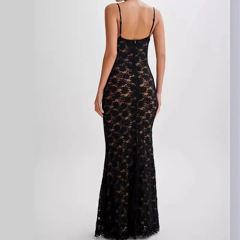 Noa | Robe Évidée en Dentelle Noire