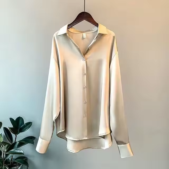 Elisa™ | Blouse Satinée à Boutons
