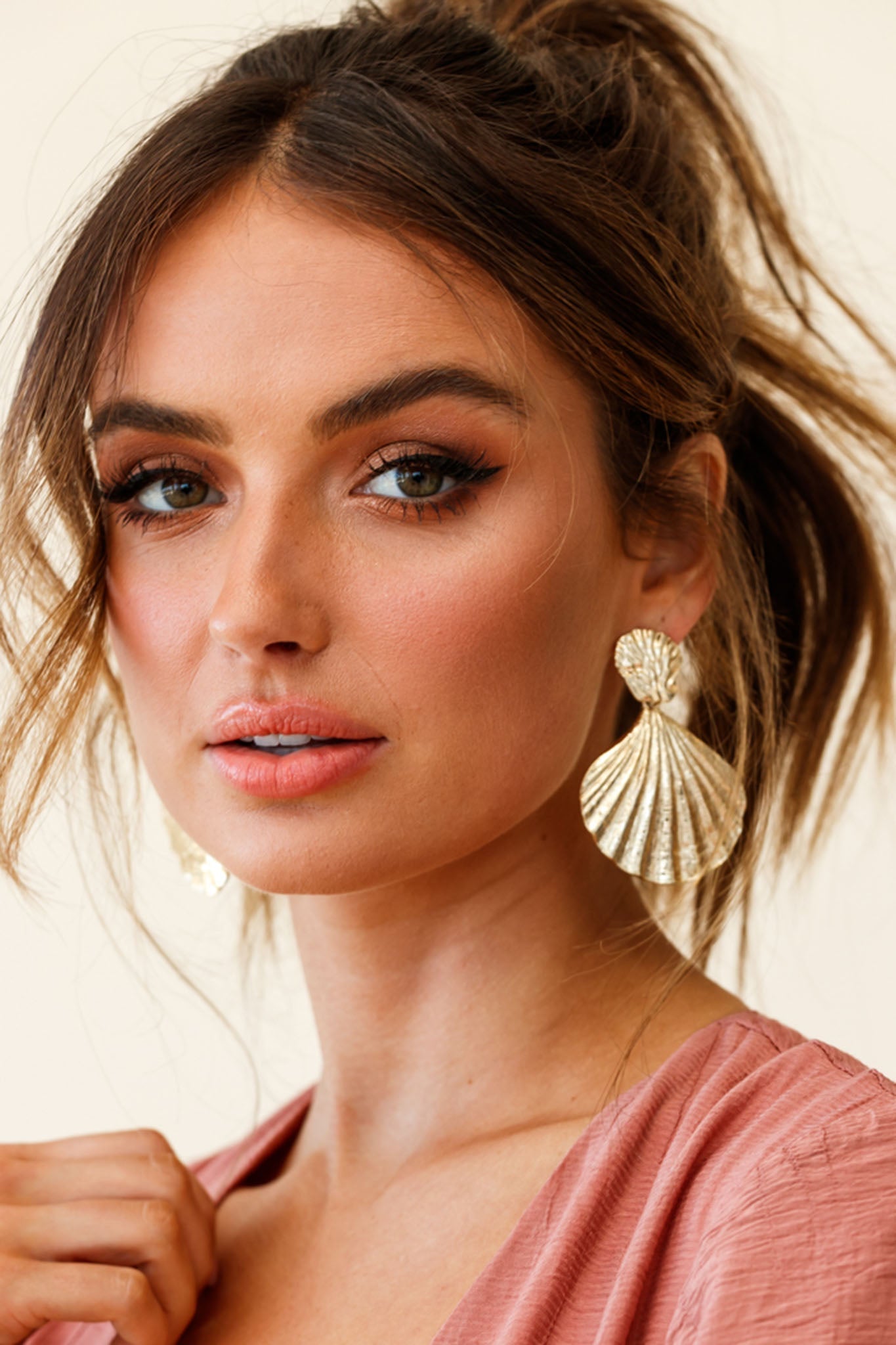 Boucles d'oreilles Calliope en or