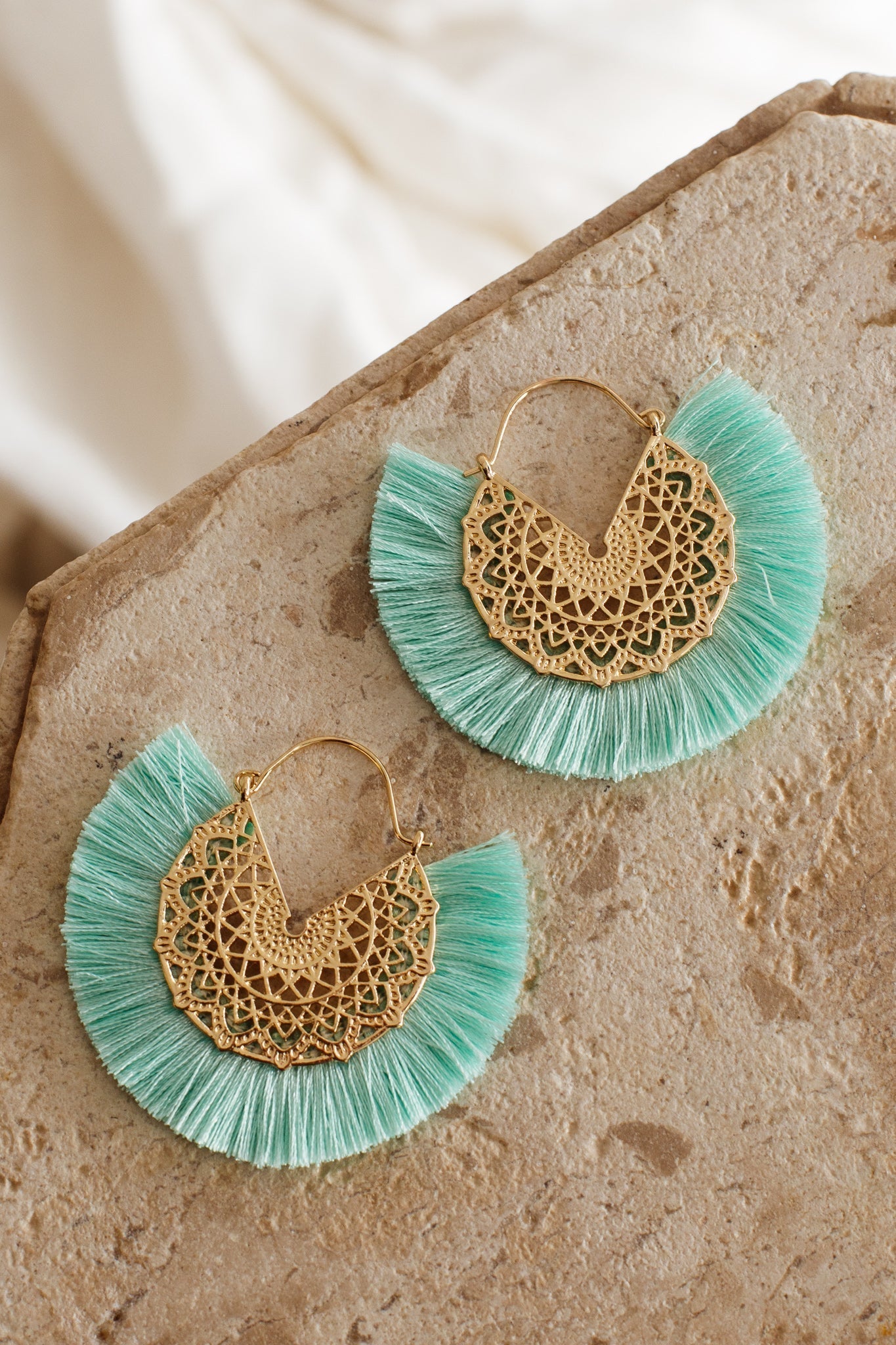 Boucles d'oreilles à franges en filigrane doré Bali Sage