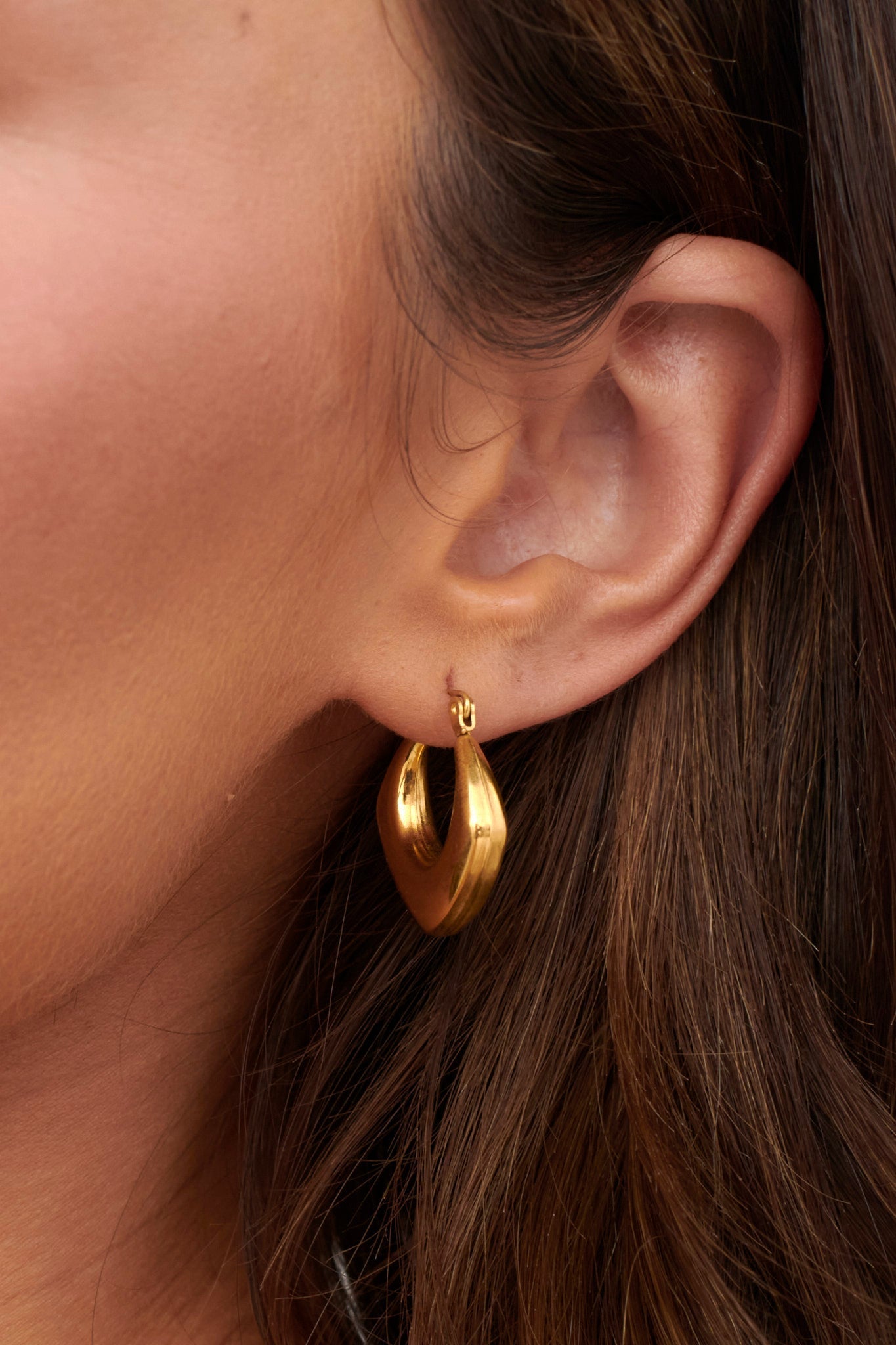 Boucles d'oreilles Huggie Géométriques Tilly Or