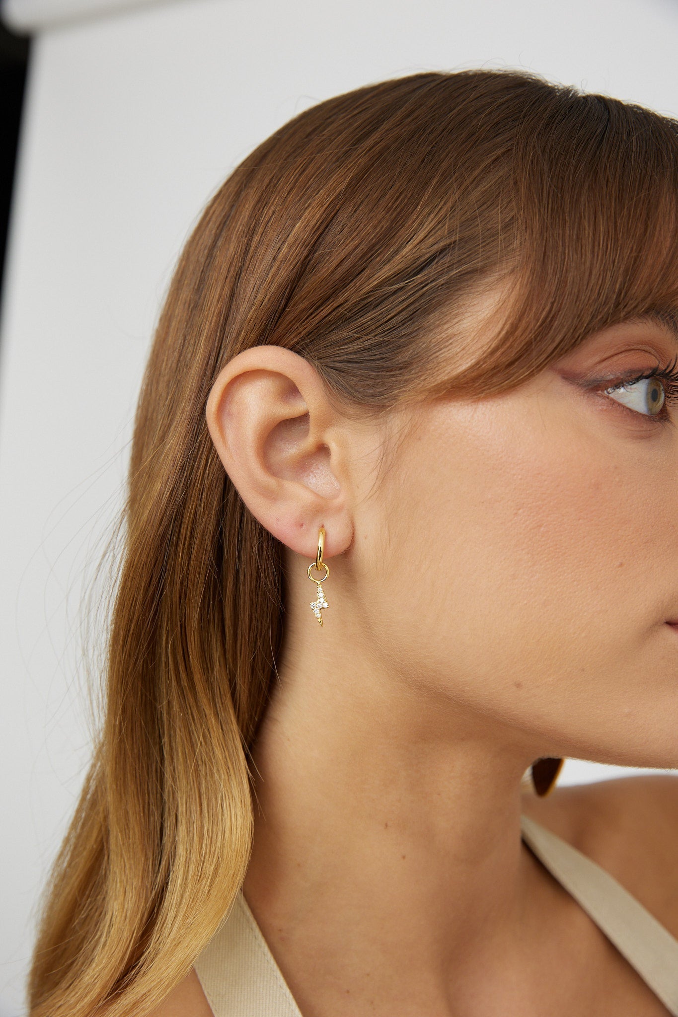 Boucles d'oreilles en zircon céleste doré