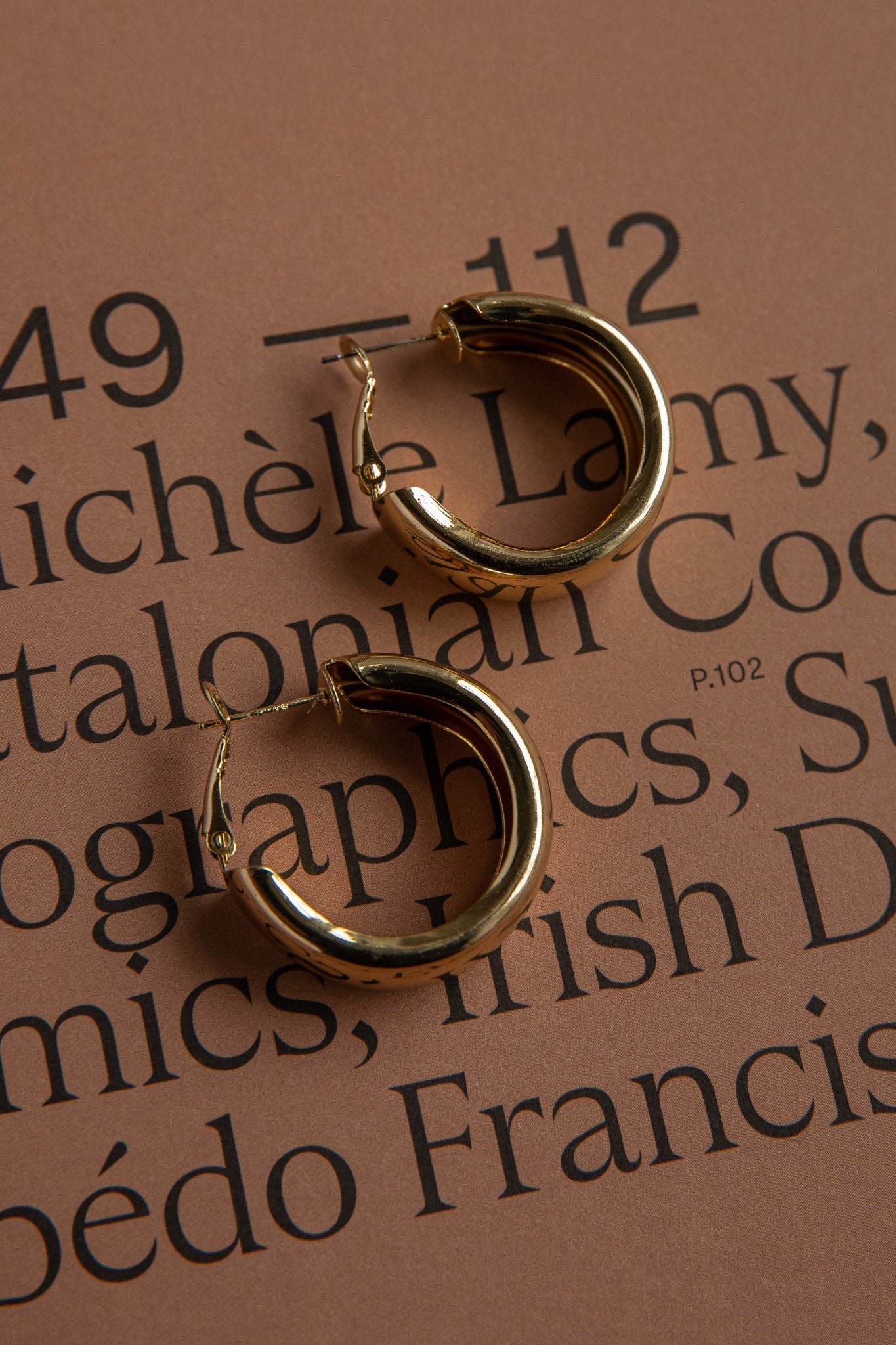 Boucles d'oreilles créoles Osiris en or