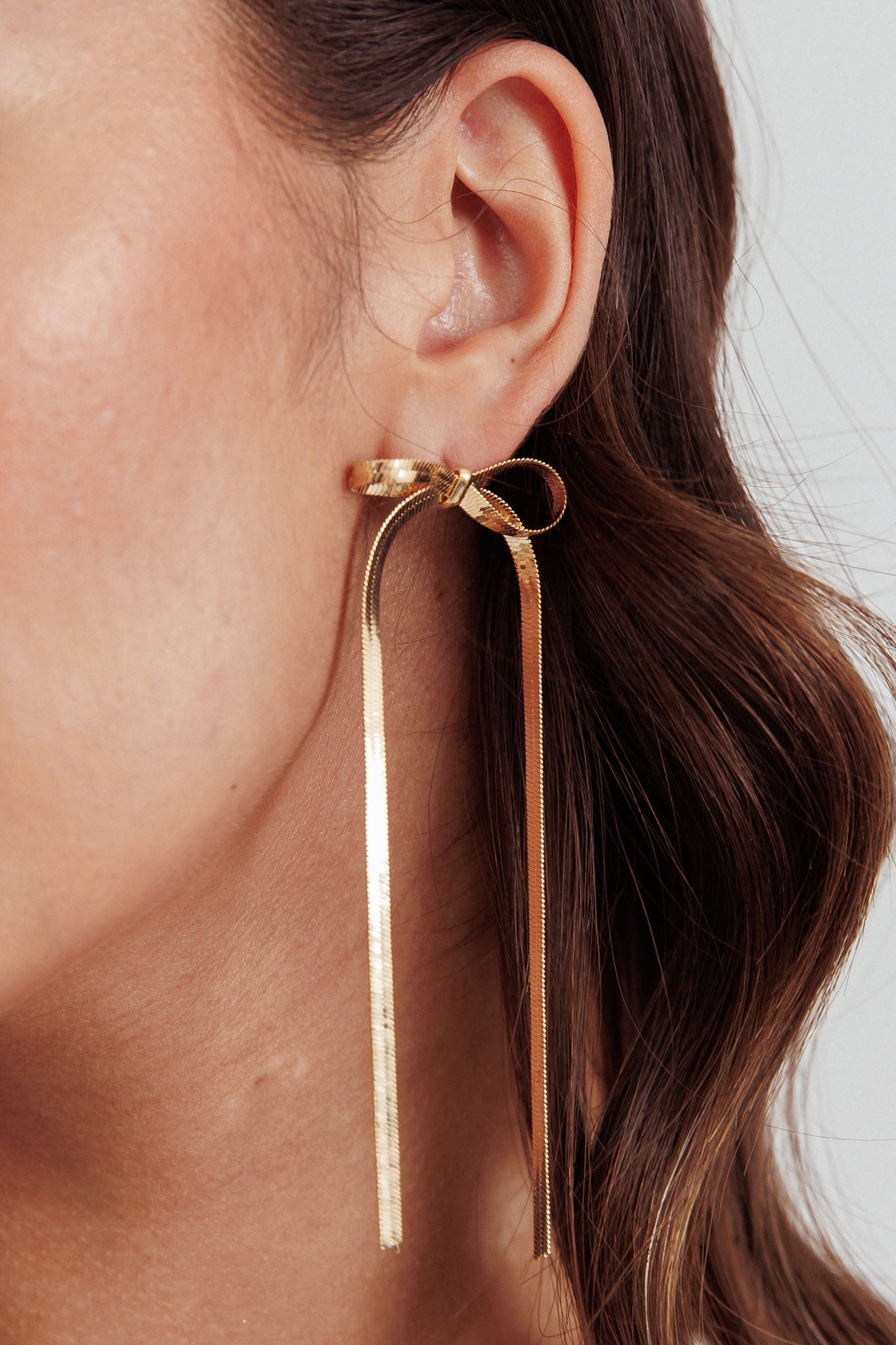 Boucles d'oreilles en or avec nœud en chevrons Macy