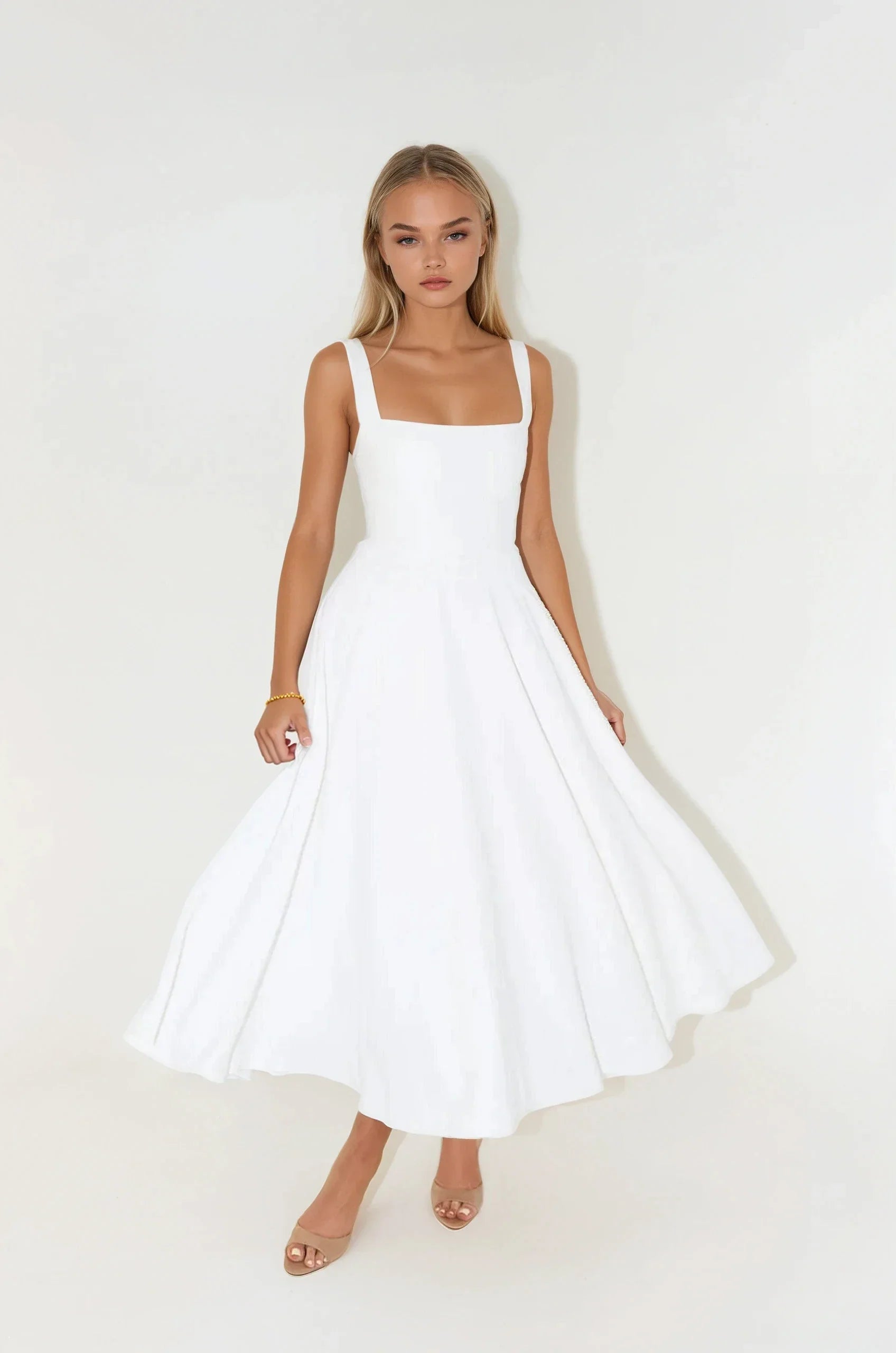 Auriane | Robe Épurée & Élégance Naturelle