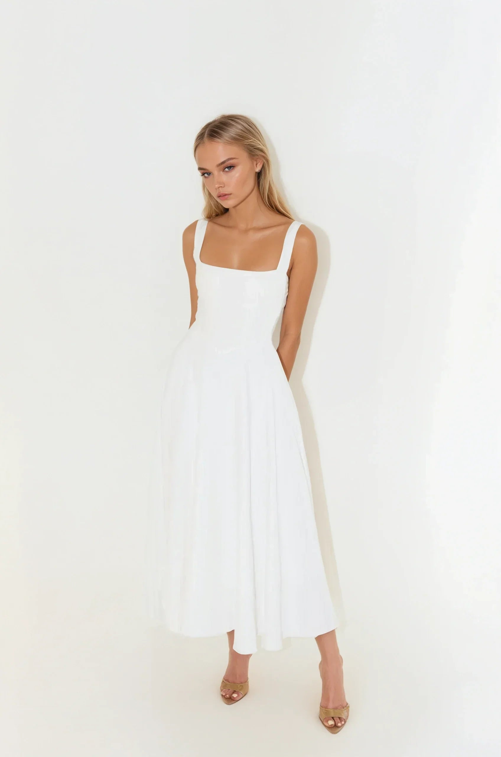 Auriane | Robe Épurée & Élégance Naturelle