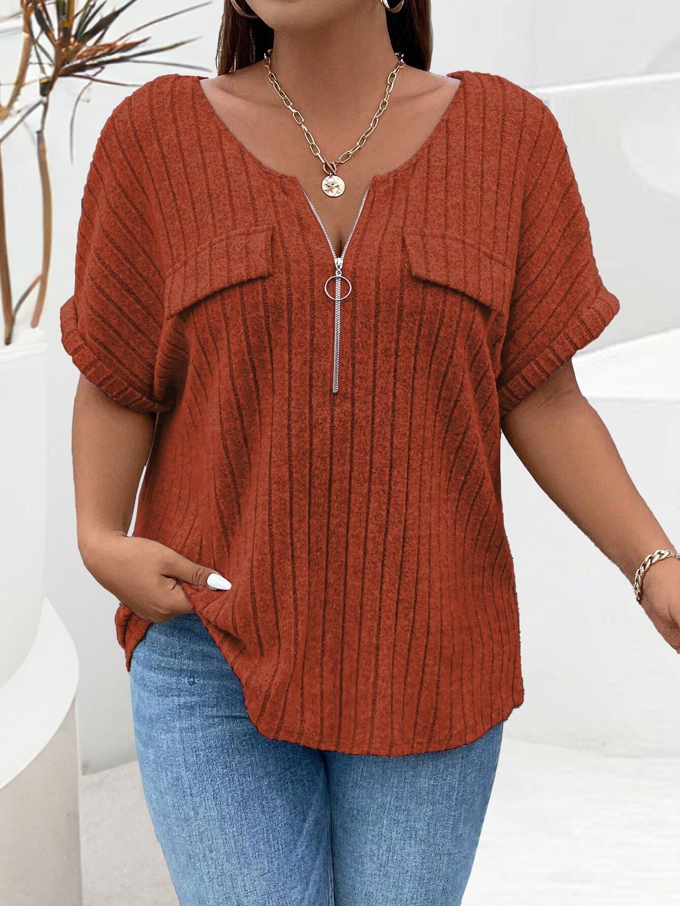 Nova™ | Pull Élégant à Col V Zippé