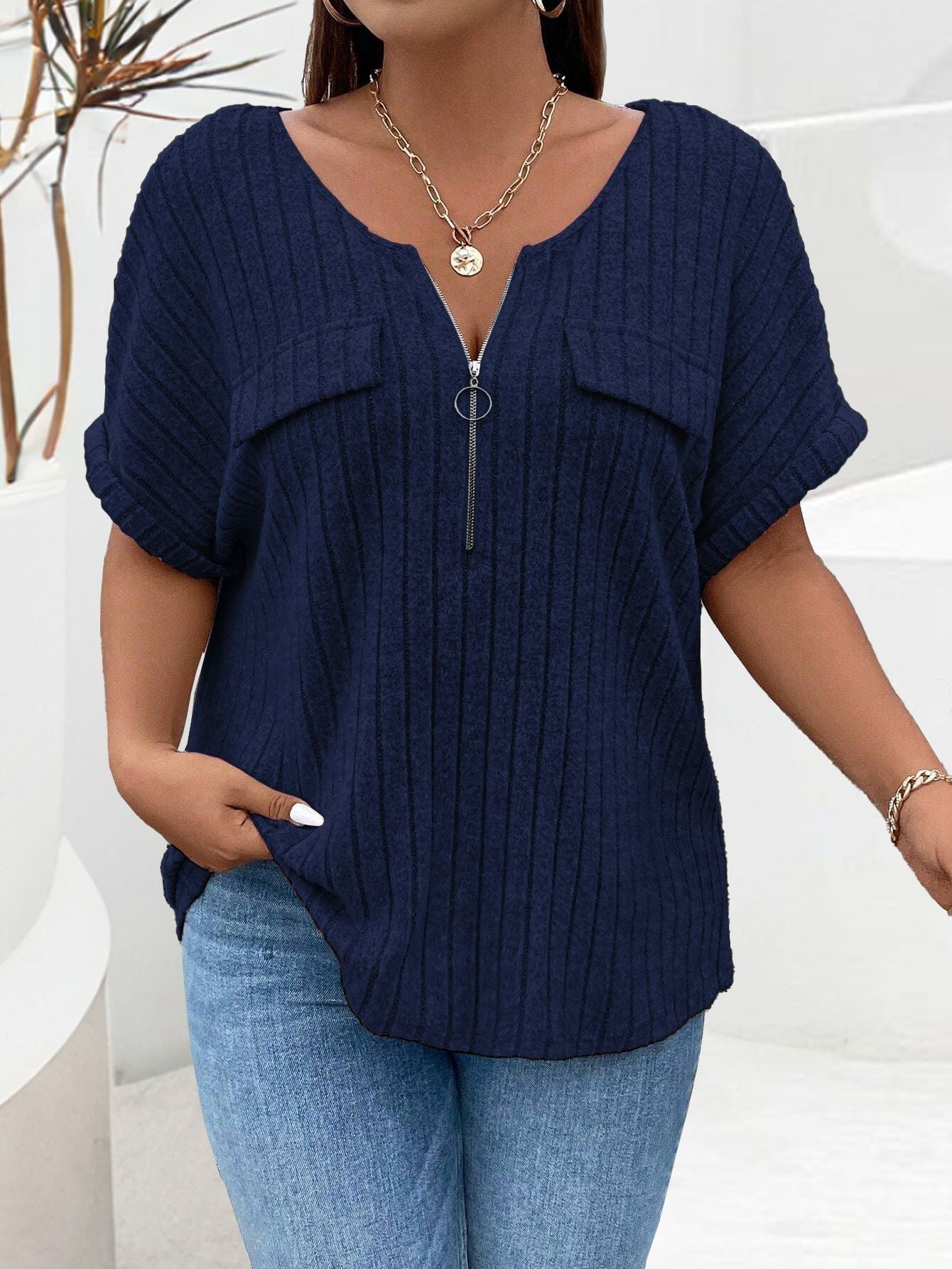 Nova™ | Pull Élégant à Col V Zippé