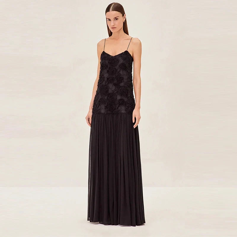 Léna | Robe Noire & Élégance Florale