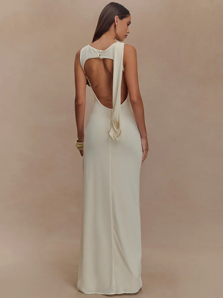 Mina | Robe Plissée & Silhouette Élancée