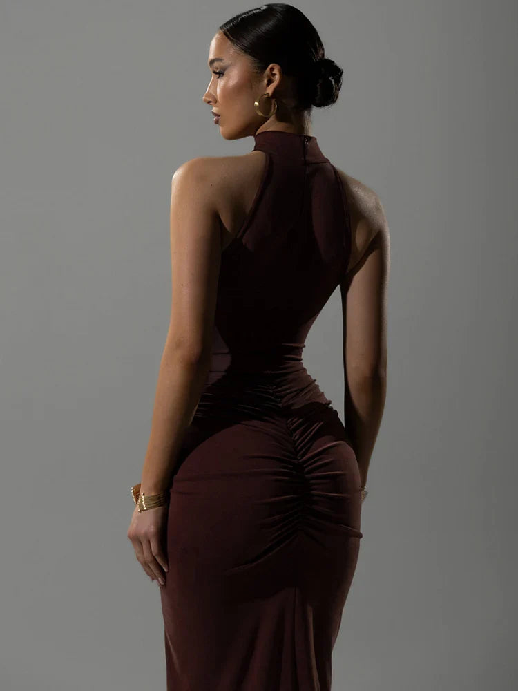 Lyra| Robe Sculptante & Aura Puissante