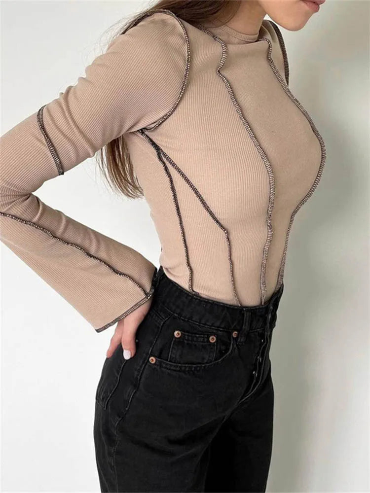 Léna | T-shirt Patchwork à Manches Évasées