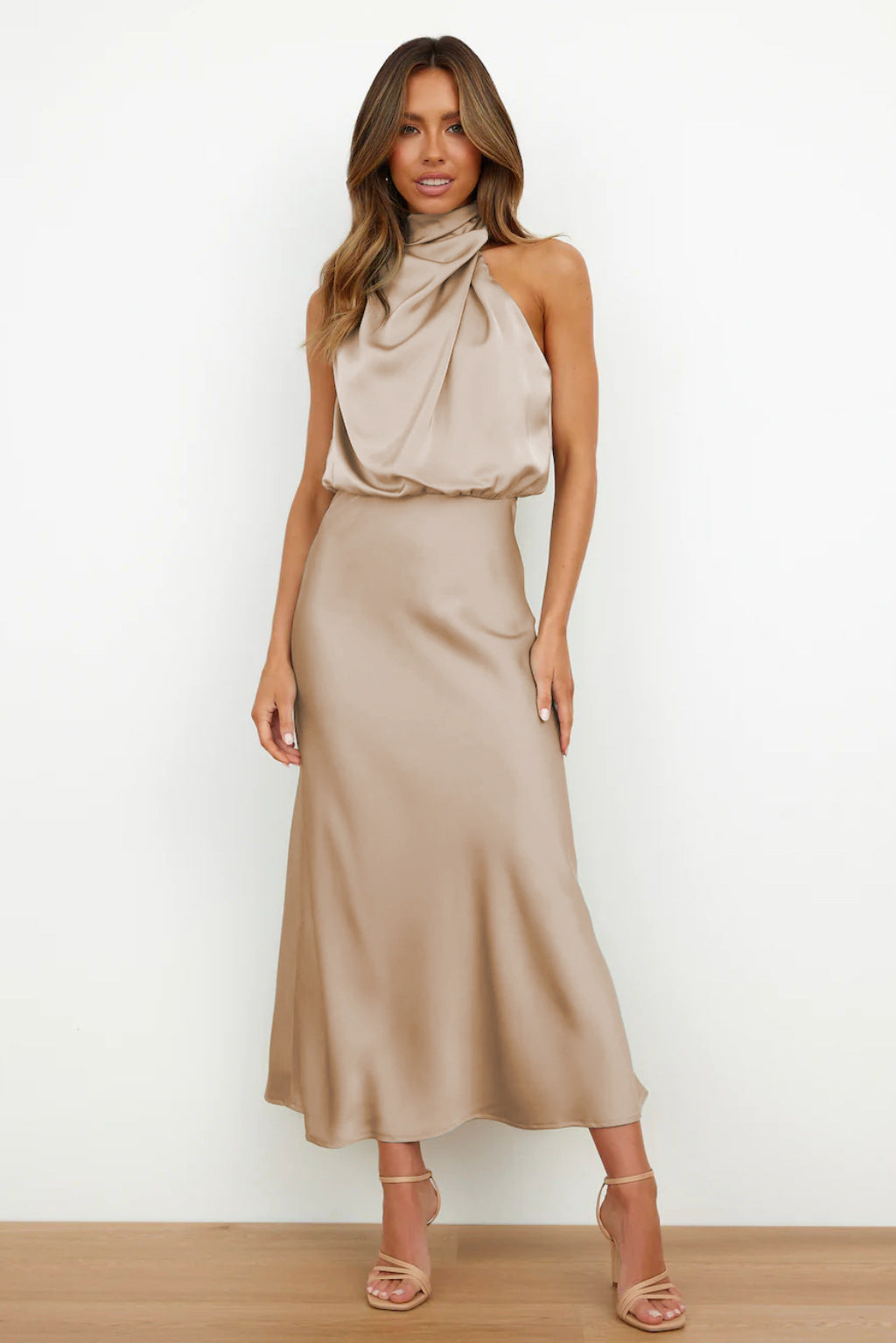 Romy | Robe Satinée & Élégance Assurée