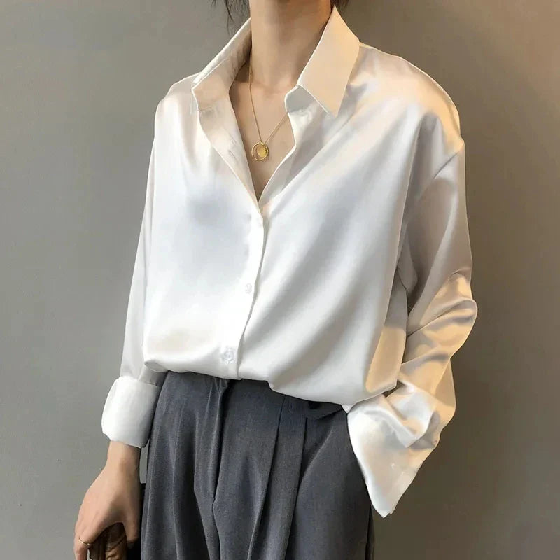 Elisa™ | Blouse Satinée à Boutons