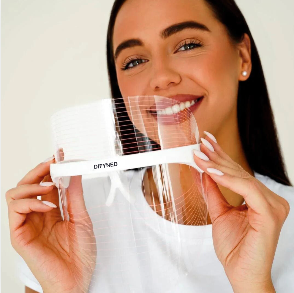 DIFYNED® | Vita Glow Red Light Therapy Mask