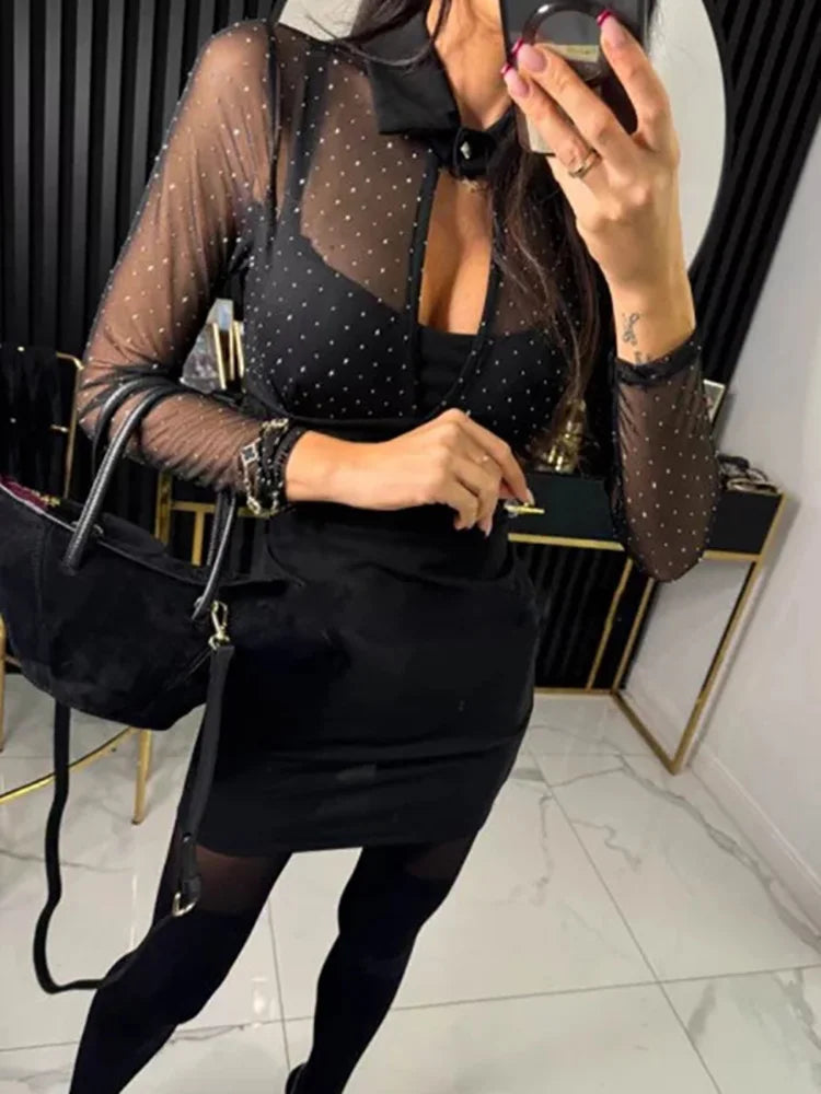 Stevie | Robe Mini à Paillettes et Découpes