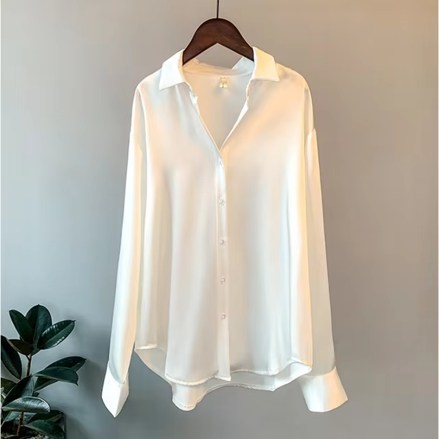 Elisa™ | Blouse Satinée à Boutons