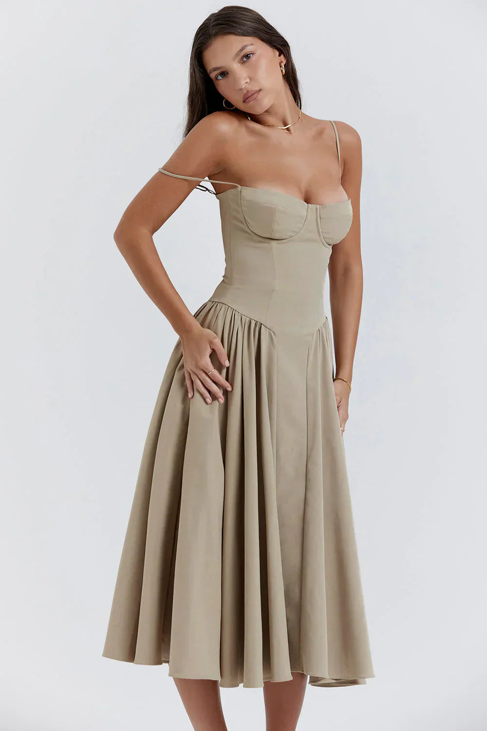 Sabine | Robe Corset Élégante à Fines Bretelles