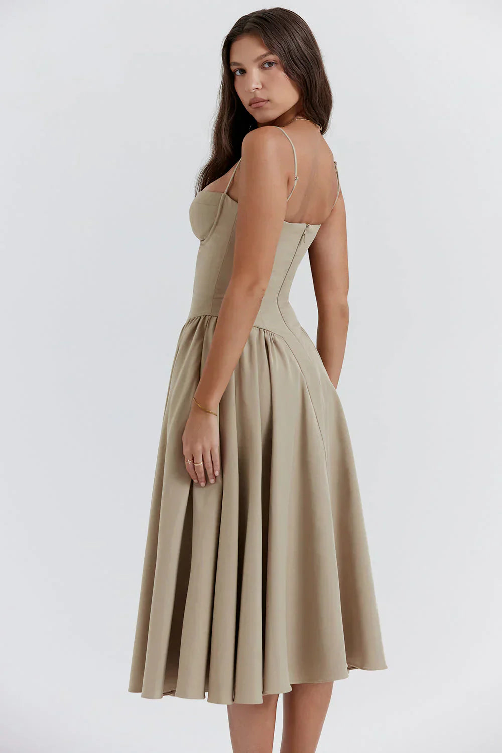 Sabine | Robe Corset Élégante à Fines Bretelles