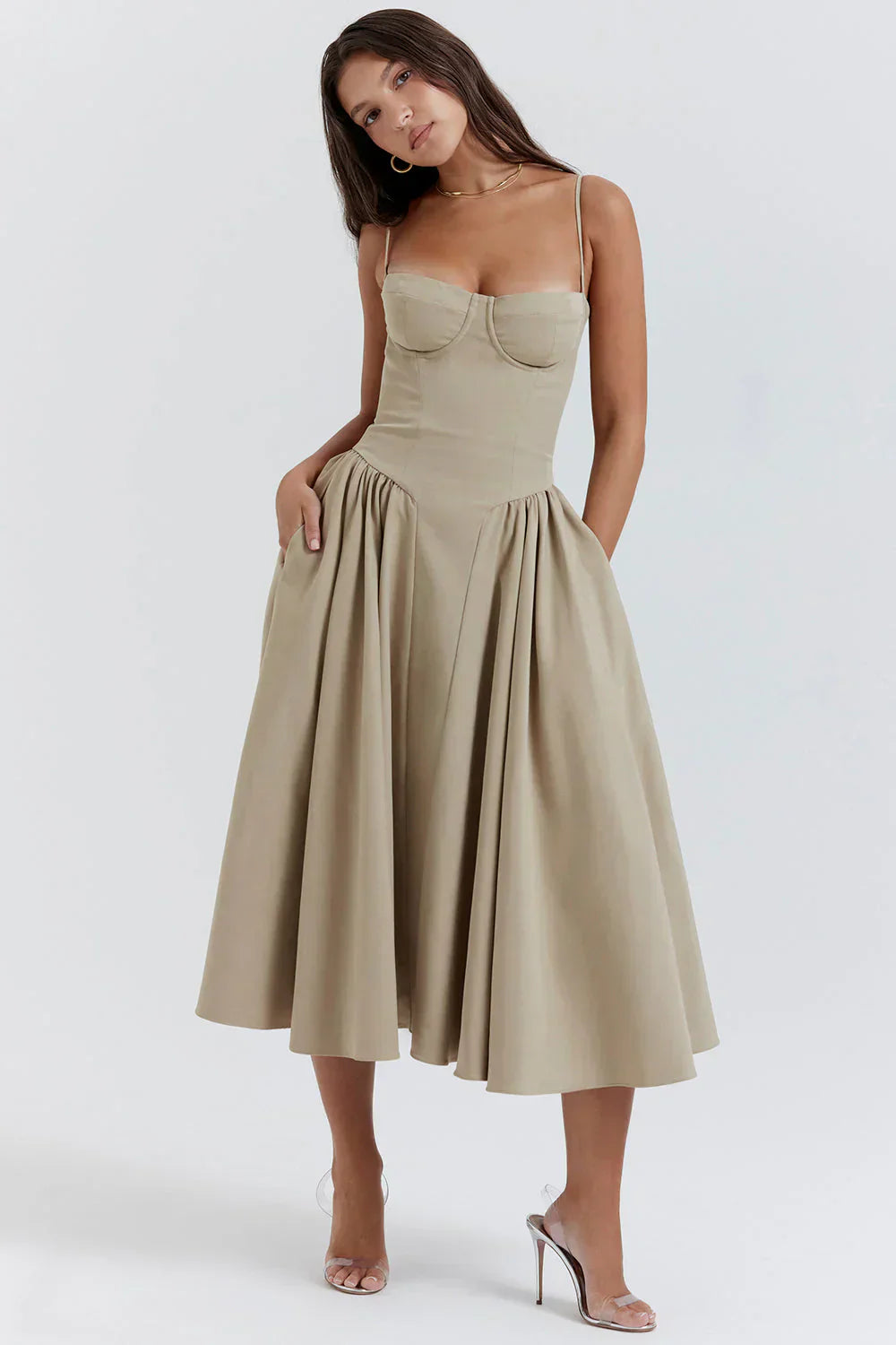 Sabine | Robe Corset Élégante à Fines Bretelles