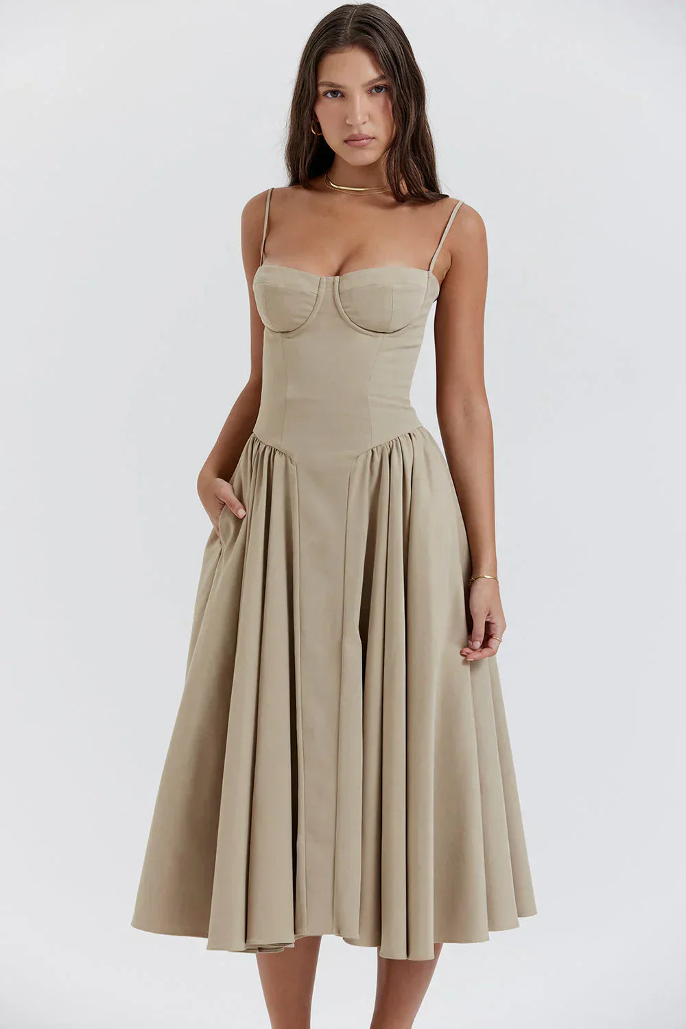 Sabine | Robe Corset Élégante à Fines Bretelles