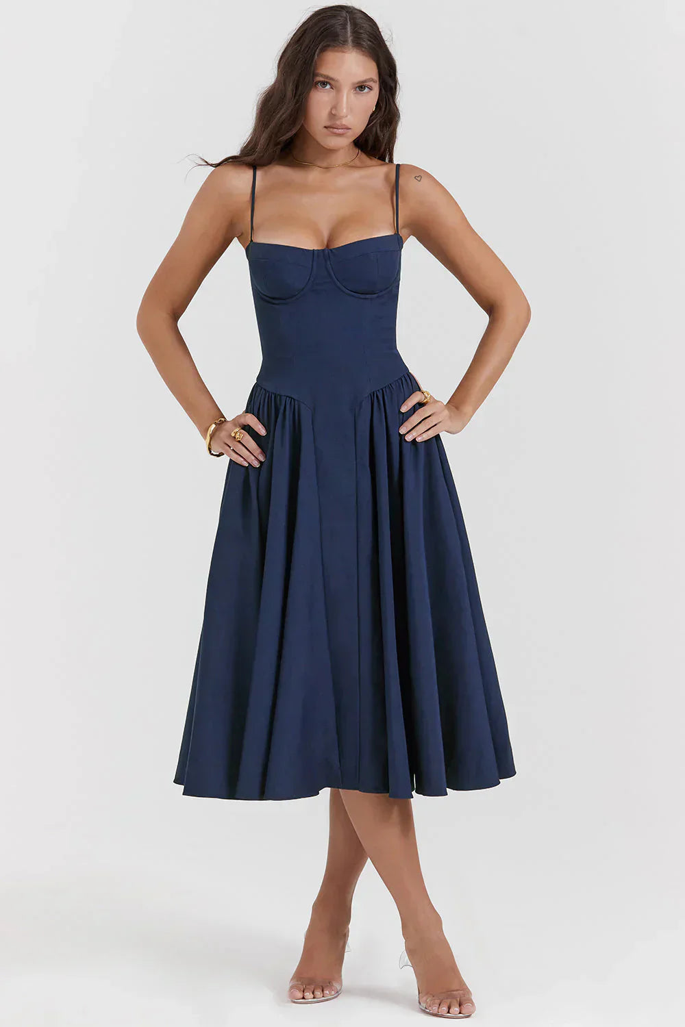 Sabine | Robe Corset Élégante à Fines Bretelles