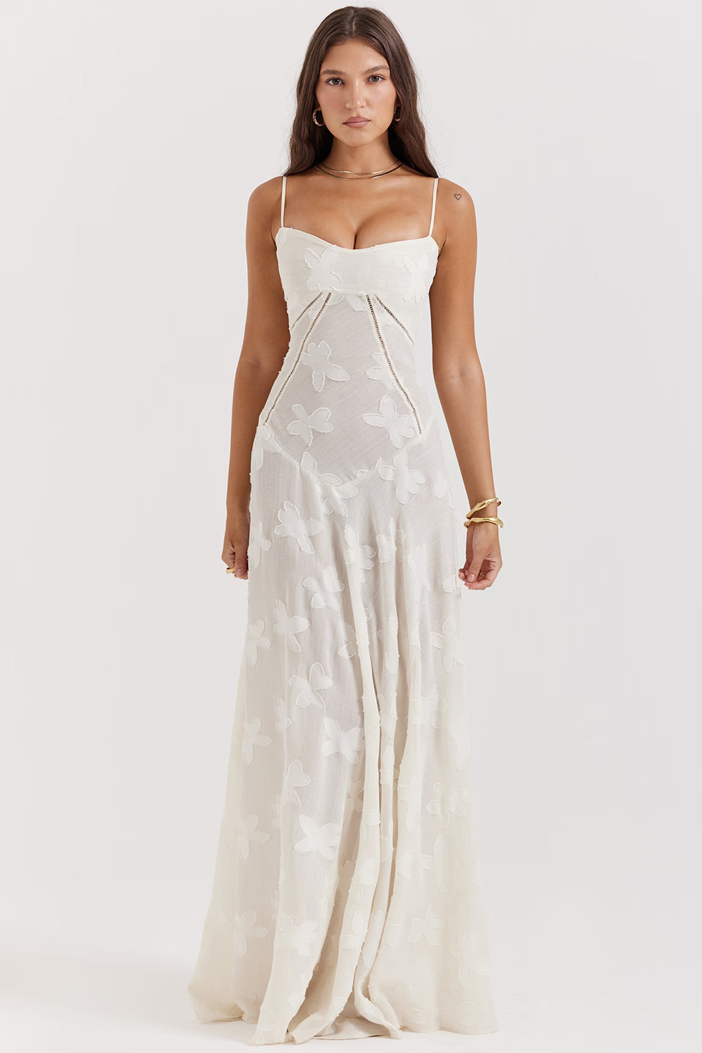 Liv | Robe Transparente & Élégance Sombre