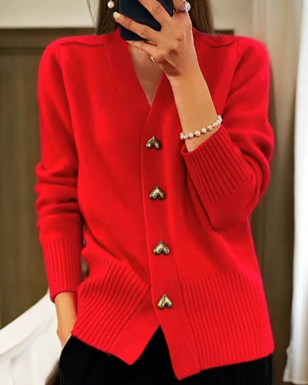 Clara | Cardigan Élégant avec Boutons en Cœur