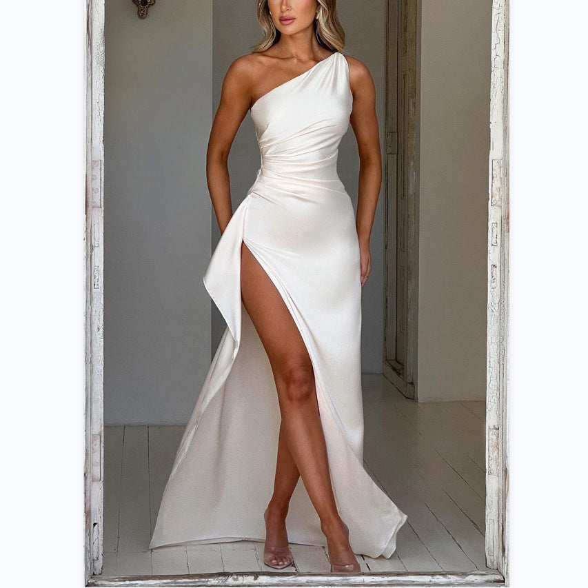 Maïssa | Robe Fendue Noire & Silhouette Sculptée