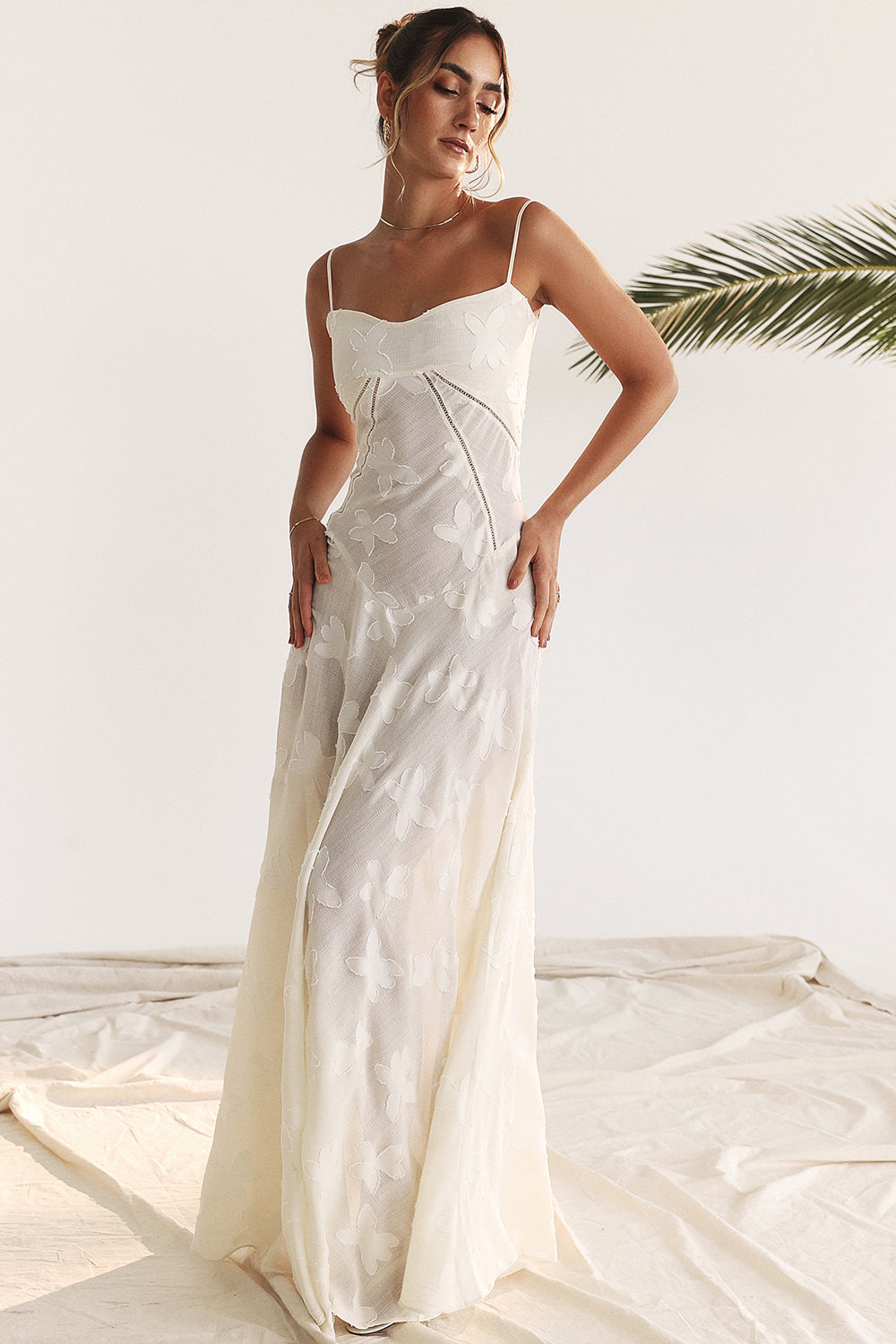 Aura| Robe Bohème & Détails Délicats