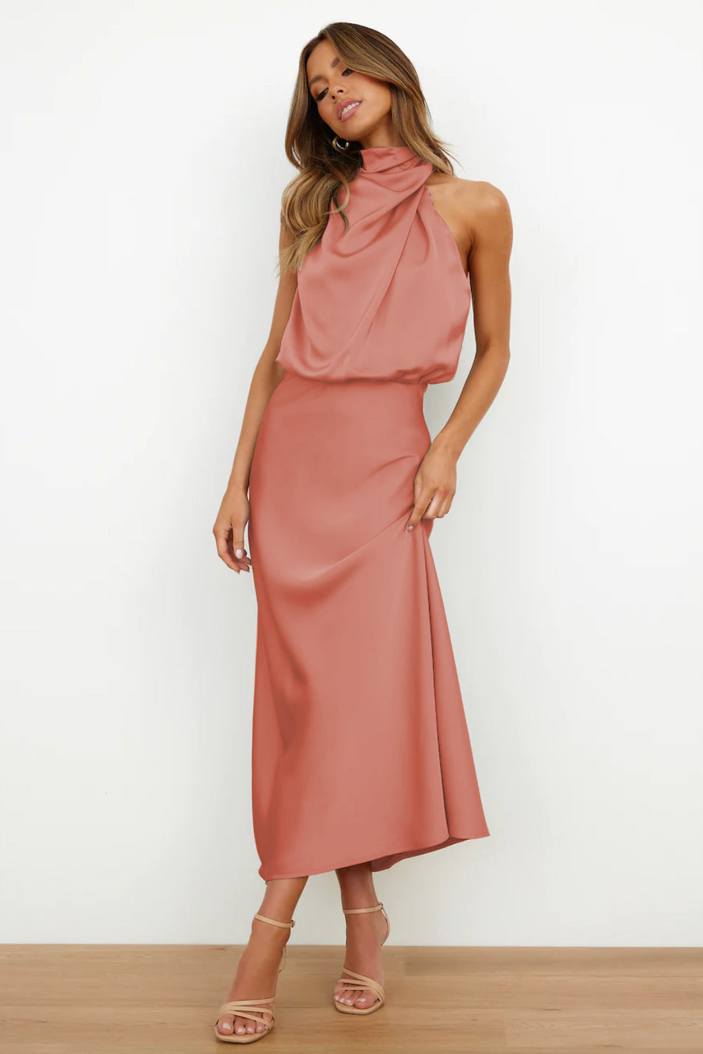 Romy | Robe Satinée & Élégance Assurée