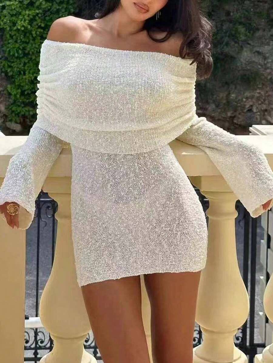 Esme | Robe Mini Épaules Nues & Éclat Nocturne