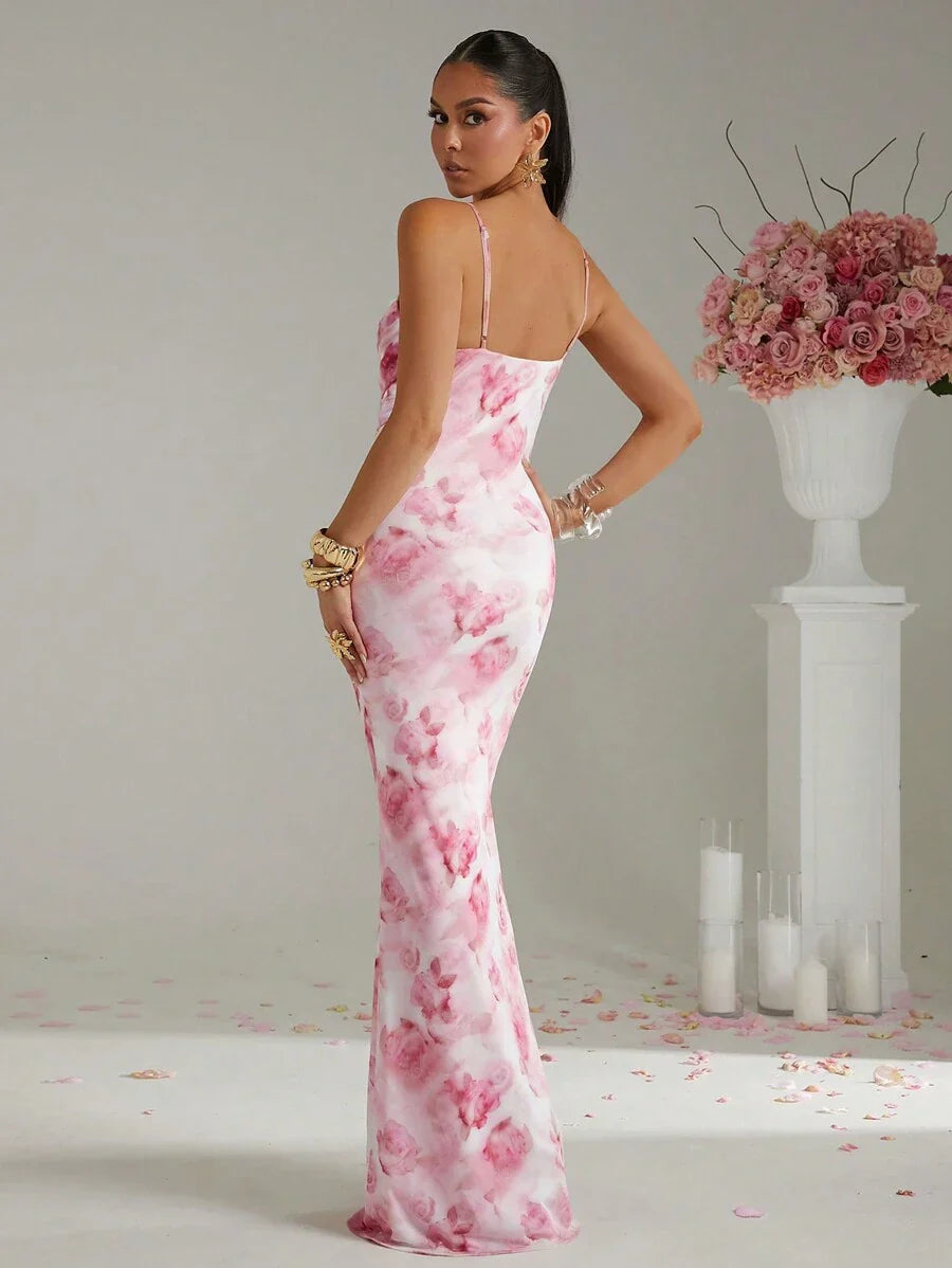 Aurelie | Robe Maxi Ajustée à Touches de Luxe