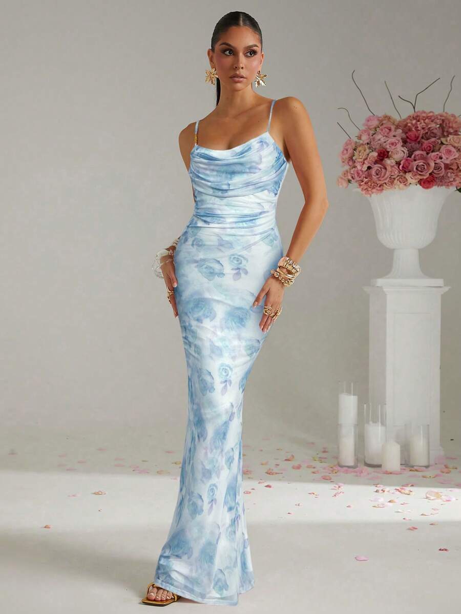 Aurelie | Robe Maxi Ajustée à Touches de Luxe