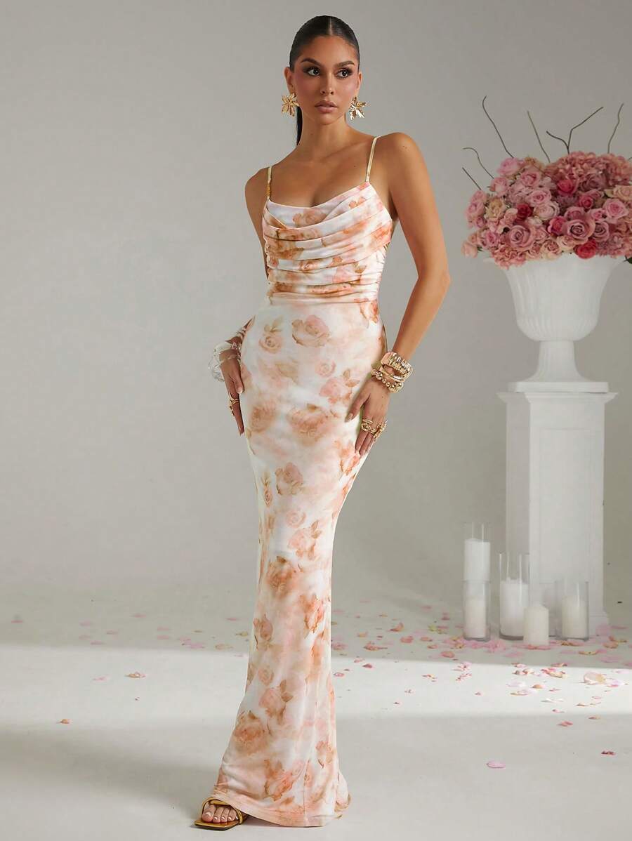 Aurelie | Robe Maxi Ajustée à Touches de Luxe