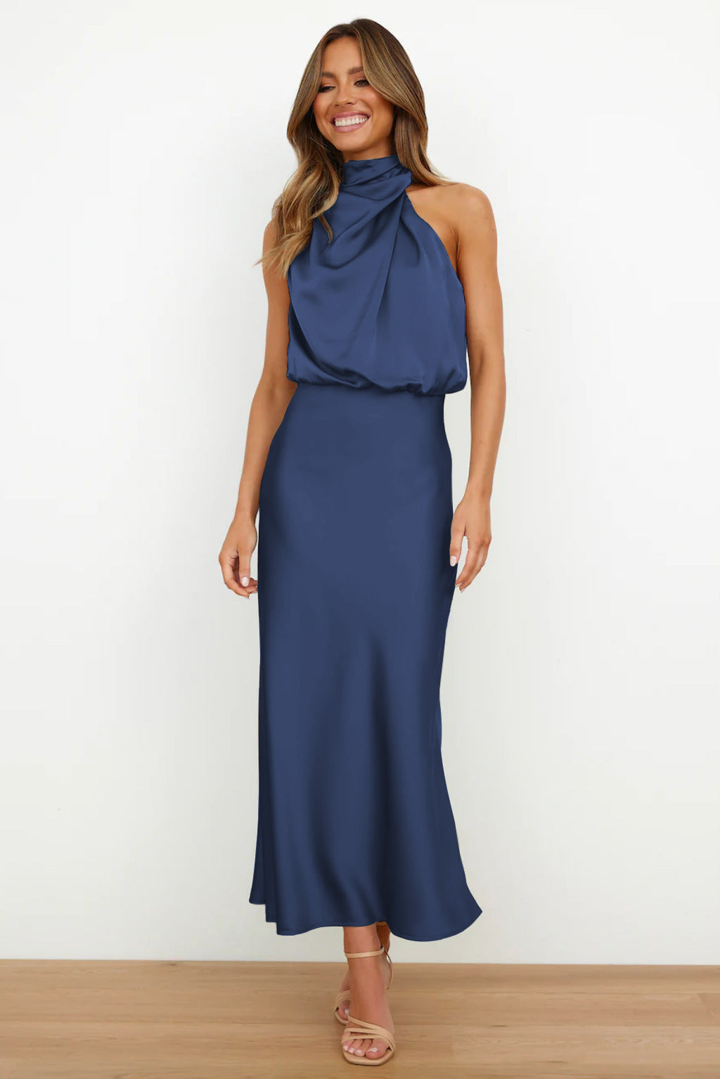 Romy | Robe Satinée & Élégance Assurée
