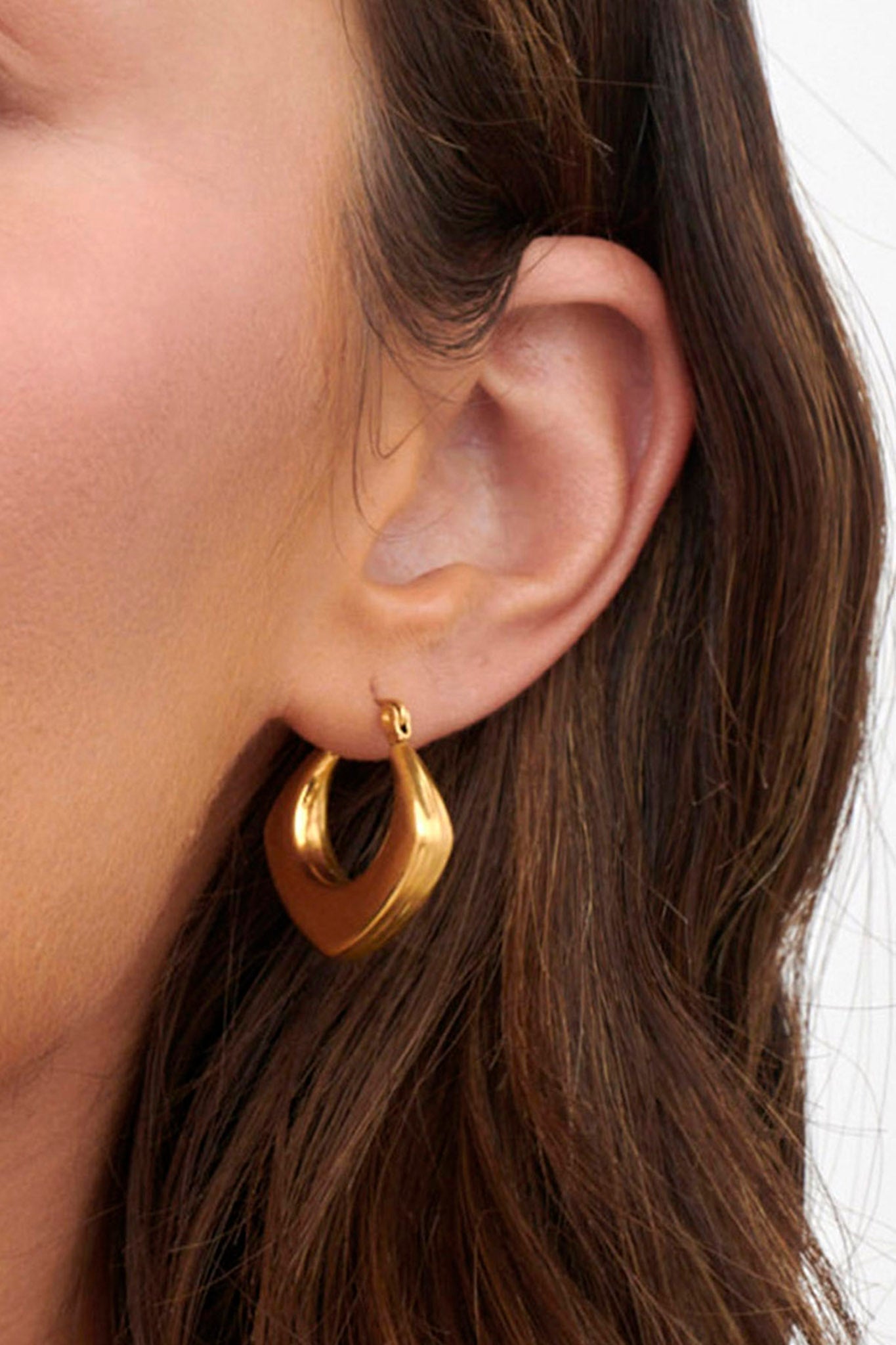Boucles d'oreilles Huggie Géométriques Tilly Or